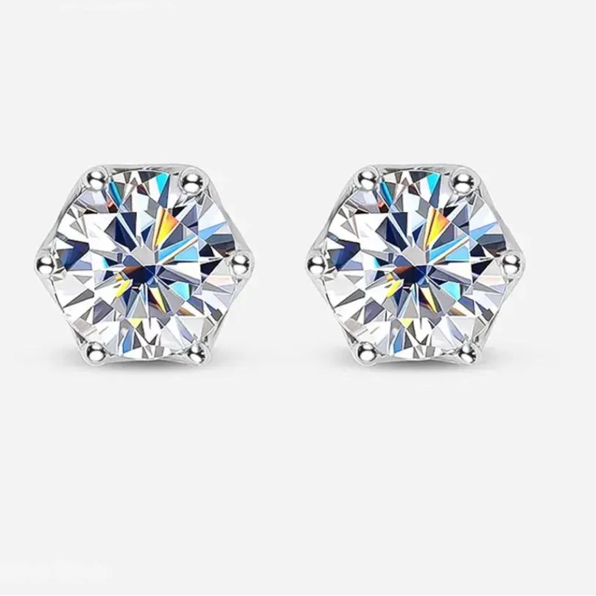 Authentic. 18k White Gold Plated Silver 2ctw Moissanite Stud Earrings- Push Back
